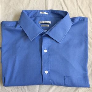 Van Heusen Calais fit blue button down shirt